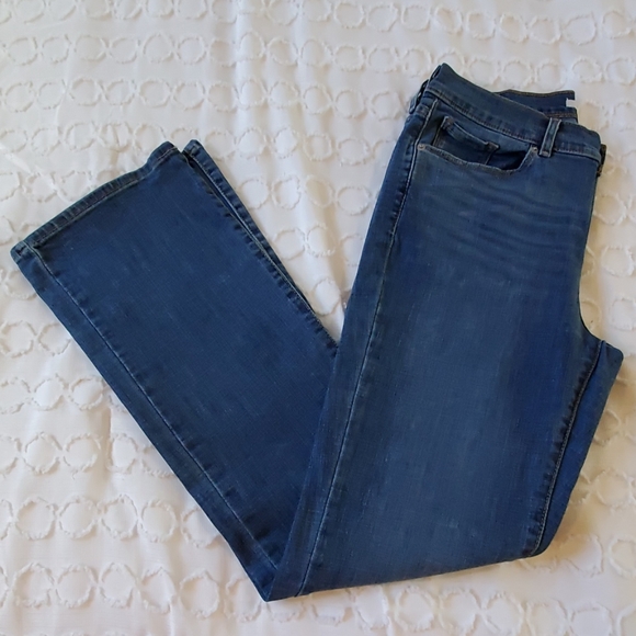 LEVI'S CLASSIC BOOT JEANS 8 - Picture 2 of 8